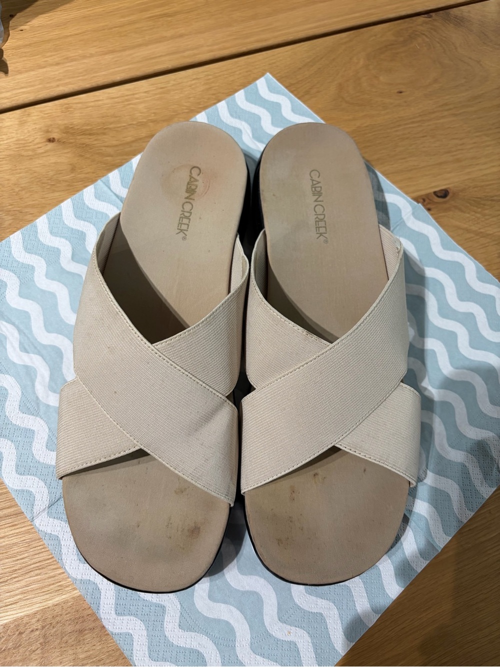 Cabin Creek Women's Neutral Cream Crisscross Slide Sandals